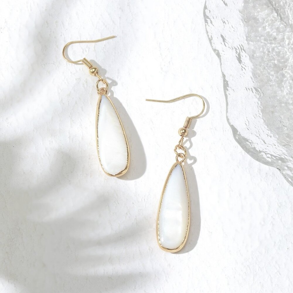 Mother of Pearl Drop earrings, Sea Shell earrings